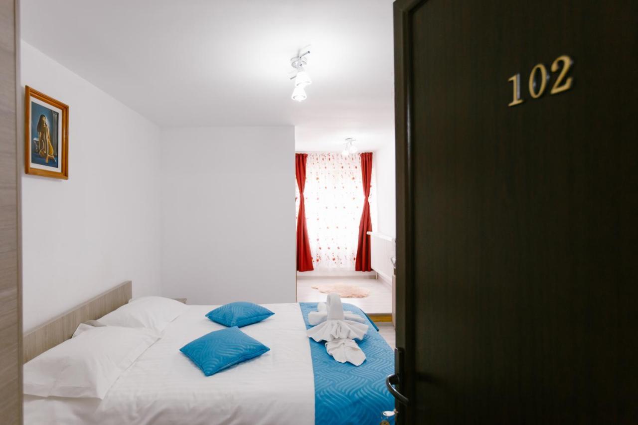 Pensiunea Luka Slanic Moldova Slănic-Moldova Exterior foto
